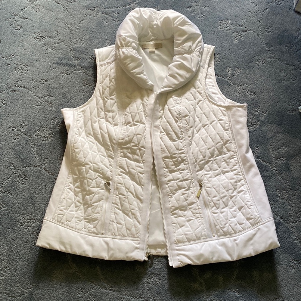 Laura Ashley 1X White Vest